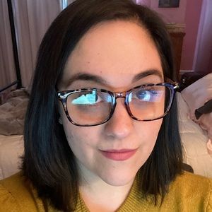 Meet your Posher, Nikki